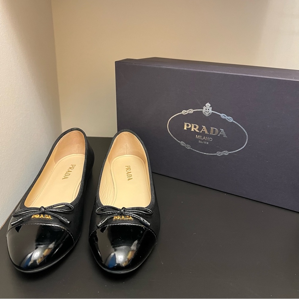 Prada Black Ballet Flats Size 37.5